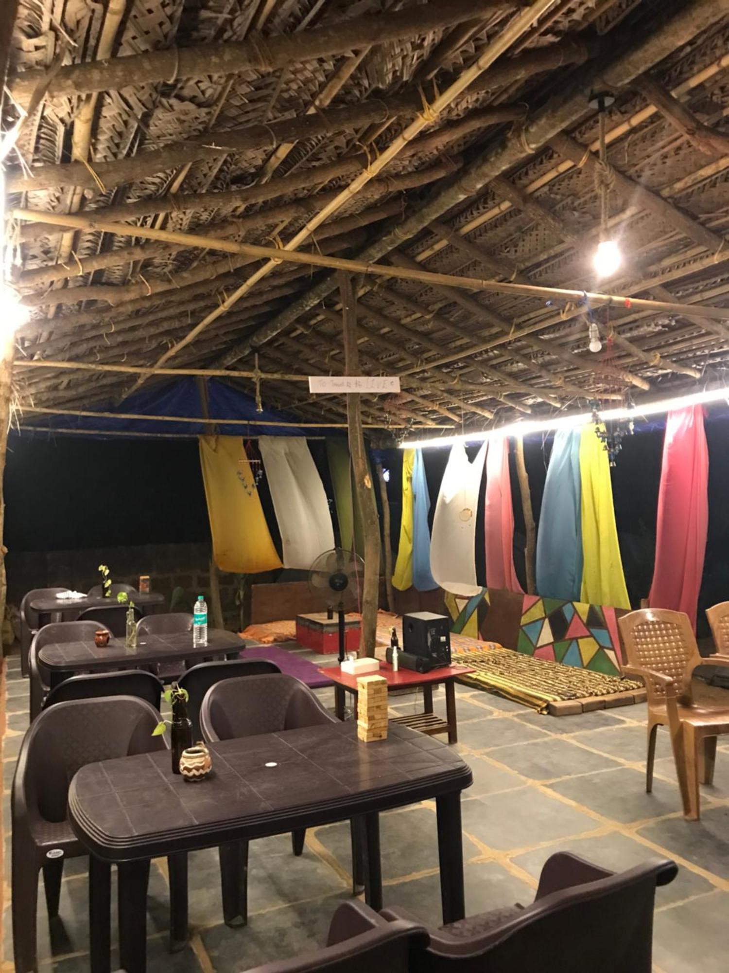 Tusker Tribe Hostel Gokarna  Eksteriør bilde